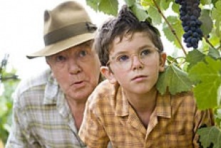 Albert Finney as Uncle Henry and Freddie Highmore as young Max