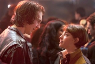 Paul Dano as  Nick and Olivia Thirlby as Denise