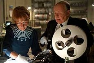 Helen Mirren as Alma Reville and Anthony Hopkins as Alfred Hitchcock