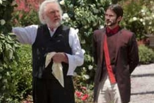 Donald Sutherland as President Snow and Wes Bentley as Seneca