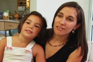 Dana Shani and her daughter Romi