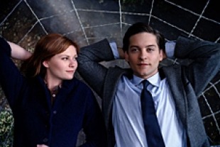 Kirsten Dunst as Mary Jane and Tobey Maguire as Peter