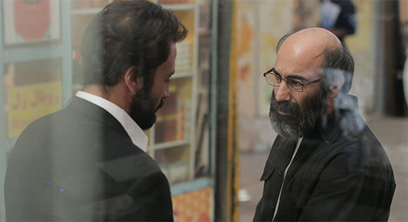 Amir Jadidi as Rahim and Mohsen Tanabandeh as Bahram