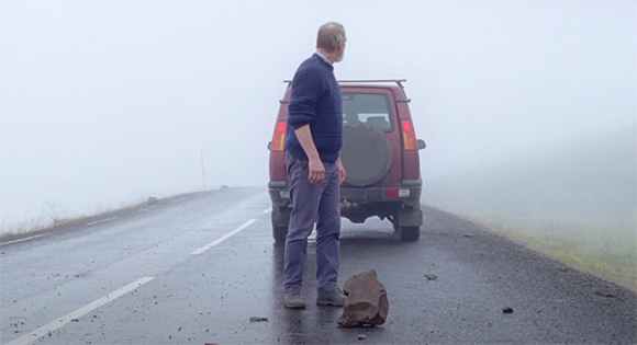 Ingimundur finds a boulder on the highway.