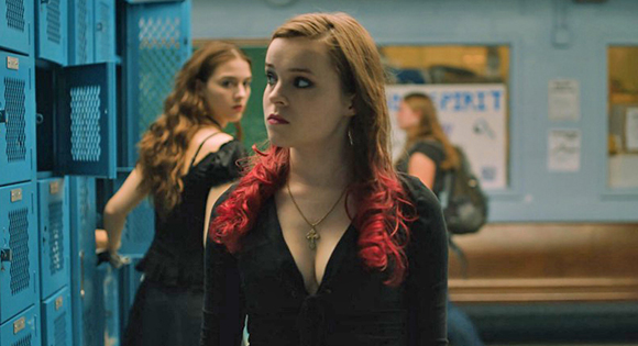 Nadia Alexander as Melissa