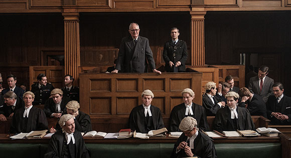 Jim Broadbent as Kempton Bunton testifying in court.