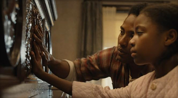 Skylar Aleece Smith as Maretha and John David Washington as Boy Willie