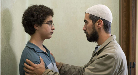 Idir Ben Addi and Othmane Moumen in Le jeune Ahmed (2019)