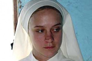 Chloe Sevigny as Sister Clara