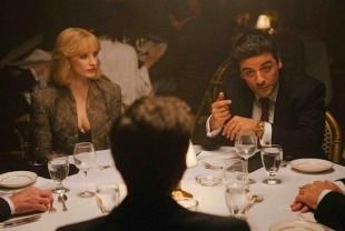 Jessica Chastain as Anna and Oscar Isaac as Abel