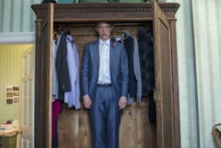 Domhnall Gleeson as Tim