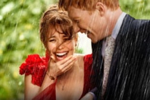 Rachel McAdams as Mary and Domhnall Gleeson as Tim