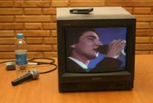 Rafi Performing