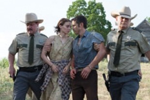 Rooney Mara as Ruth and Casey Affleck as Bob