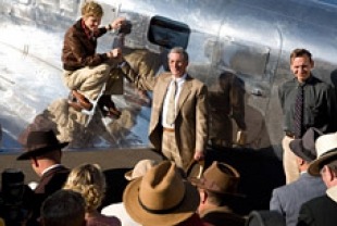 Hilary Swank as Amelia Earhart, Richard Gere as George Putnam, and Christopher Eccleston as Fred Noonan