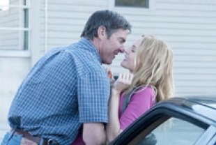 Dennis Quaid as Henry and Heather Graham as Meredith