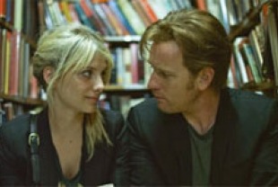 Melanie Laurent as Ann and Ewan McGregor as Oliver