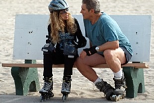 Dyan Cannon as Lois and Michael Nouri as Donald