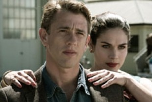 Waldemar Torenstra as Frank and Anna Drijver as Esther