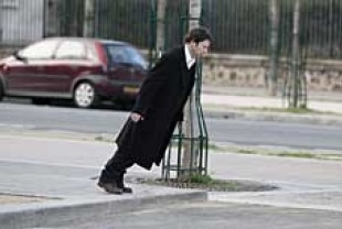 Mathieu Amalric as Henri