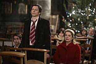 Mathieu Amalric as Henri and Catherine Deneuve as Junon