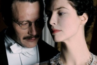 Mads Mikkelsen as Igor Stravinsky and Anna Mouglalis as Coco Chanel