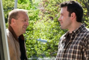 Ben Affleck as Bobbie Walker and Kevin Costner as Jack Dolan
