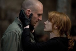 Ralph Fiennes as Coriolanus and Jessica Chastain as Virgilia