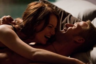 Emma Stone as Hannah and Ryan Gosling as Jacob