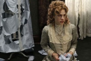 Amanda Hale as Agnes