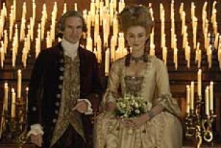Keira Knightley as Georgiana and Ralph Fiennes as the Duke