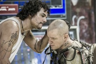 Wagner Moura as Spider and Matt Damon as Max