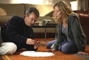 Oscar Martinez as Leonardo and Cecilia Roth as Martha
