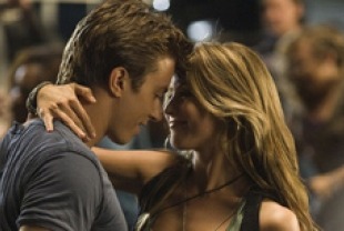 Kenny Wormald as Ren and Julianne Hough as Ariel