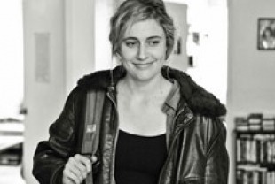 Greta Gerwig as Francis