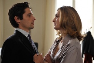 Raphael Personnaz as Arthur and Julie Gayet as Valerie Dumontheil