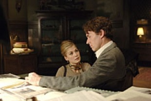Rosamund Pike as Alex and Stephen Dillane as Jakob