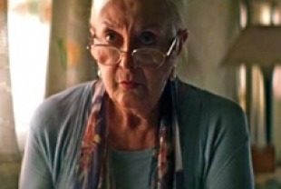 Lucy Gallardo as Dona Genoveva