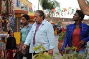 LisaGay Hamilton as Bernice, Edward James Olmos as Freddy and  and Yolonda Ross as Fontayne