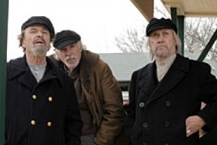 Rip Torn as Captain Jerry, Bruce Dern as Perez, and David Carradine as Captain Zeb
