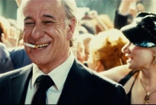 Toni Servillo as Jep