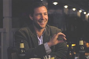 Ed Burns as Paulie