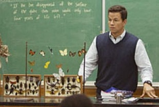 Mark Wahlberg as Elliot
