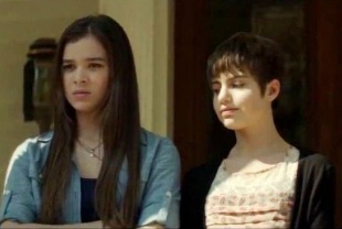 Hailee Steifeld as Sabitha and Sami Gayle as Edith