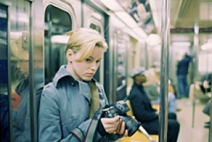 Elizabeth Banks as Isabel