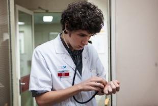 Vincent Lacoste as Benjamin