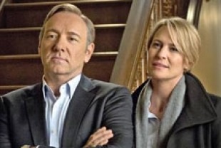 Kevin Spacey as Francis and Robin Wight as Claire