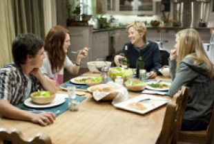 Josh Hutcherson as Laser, Julianne Moore as Jules, Annette Bening as Nic, and Mia Wasikowska as Joni
