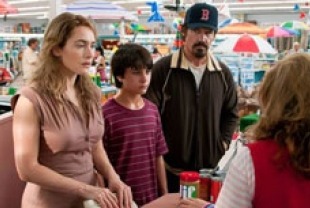 Kate Winslet as Adele, Gattlin Griffith as Henry and Josh Brolin as Frank
