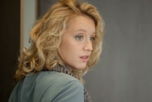 Ludivine Sagnier as Isabelle
